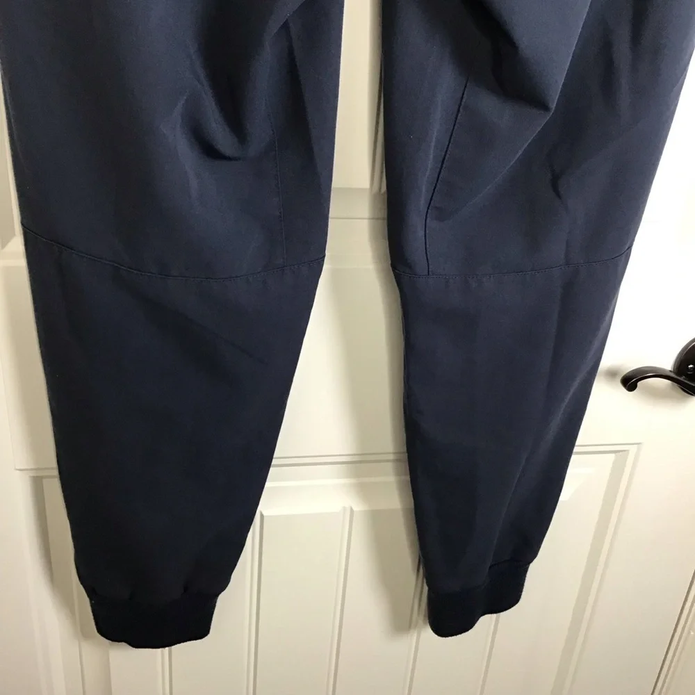 Figs Tansen Jogger Scrub Pants in Night Sky Size Large Short.